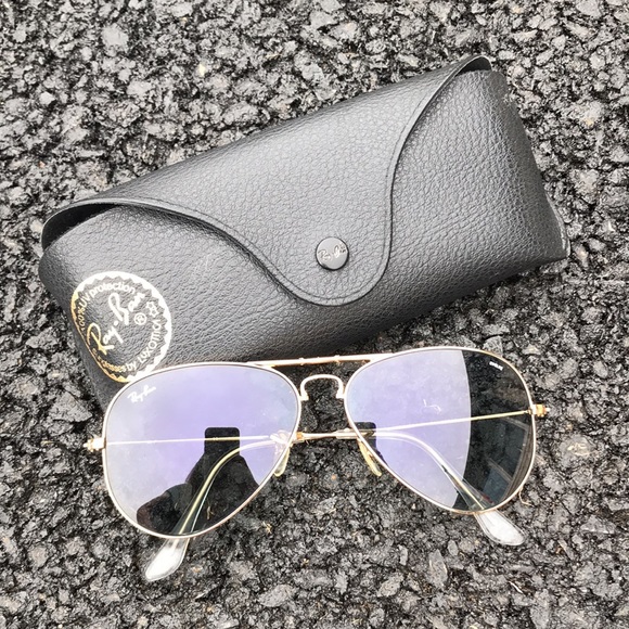 Ray-Ban Accessories - Ray Ban foldable Aviator Sunglasses